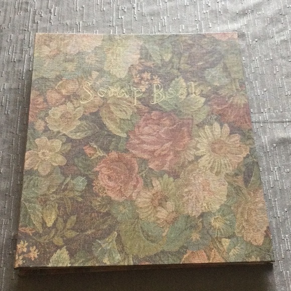 Floral Print Scrapbook - Picture 1 of 5